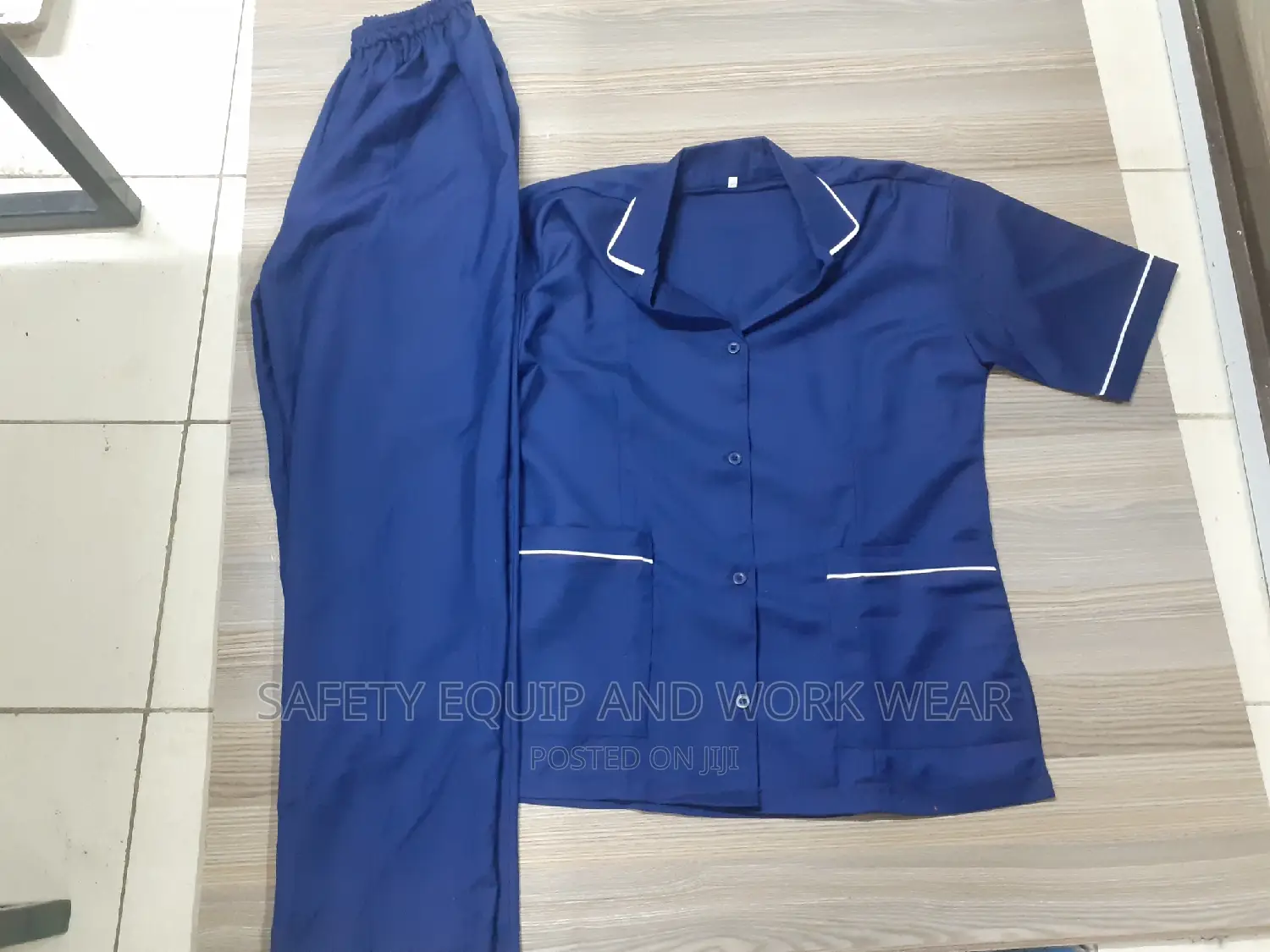Buy Medical Scrub Available in All Sizes