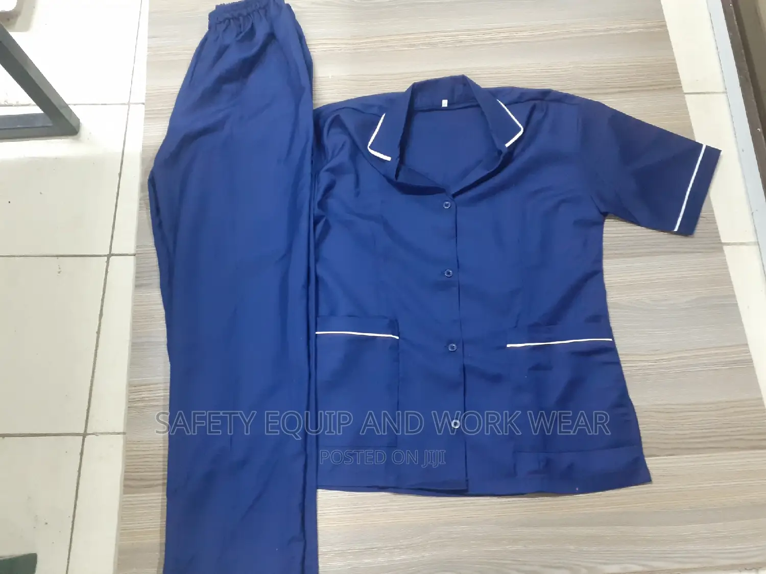 Buy Medical Scrub Available in All Sizes