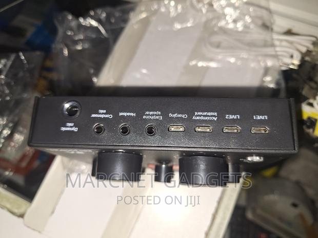 V8 Sound Card With 2 Microphone Slot With Bluetooth - thumbnail 2