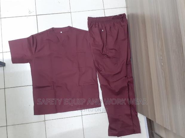 Buy Medical Scrub Which Is Lightweight - thumbnail 2