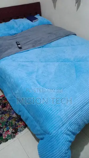 Heavy Vulvet Fleece Blanket