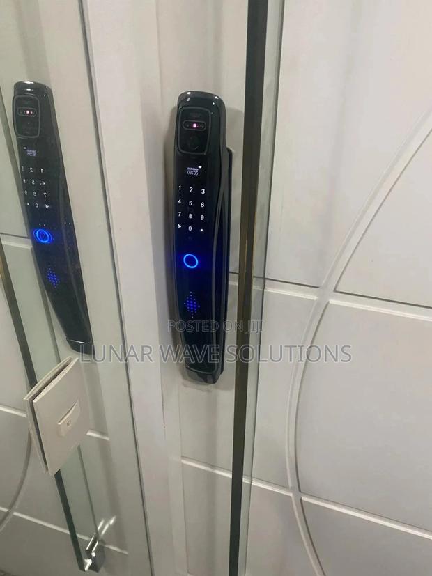 Home Security Smart Lock With Facial Recognition and App - main view