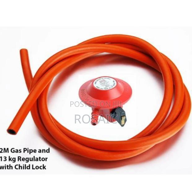 Regulator and Pipe - main view