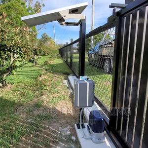 Automatic Sliding Gate With Remote Controller - thumbnail 2
