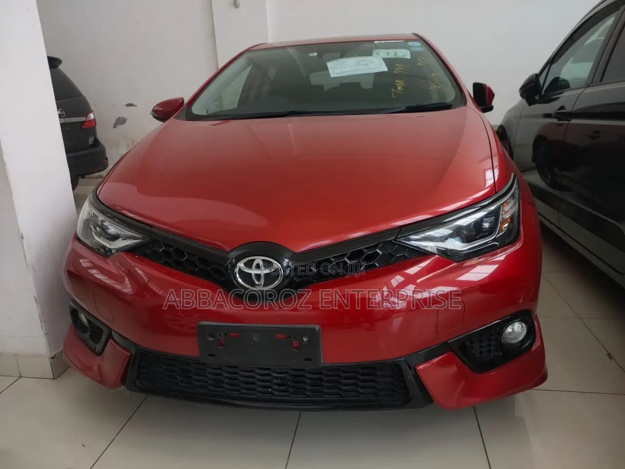 Toyota Auris 2017 Burgundy