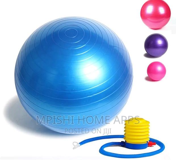 Yoga Ball. - thumbnail 2