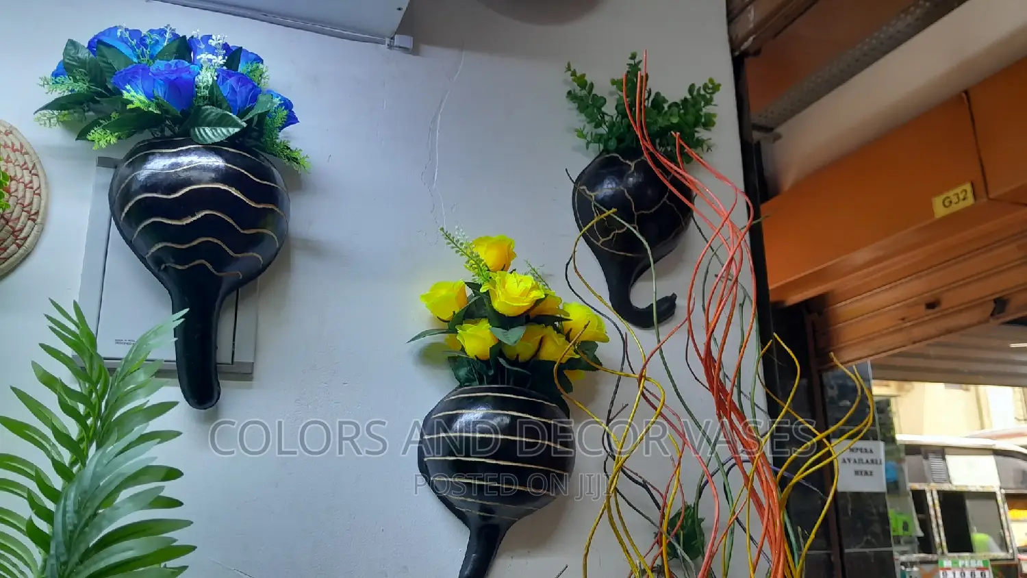 Out Door Hanging Vases With Artificial Flowers