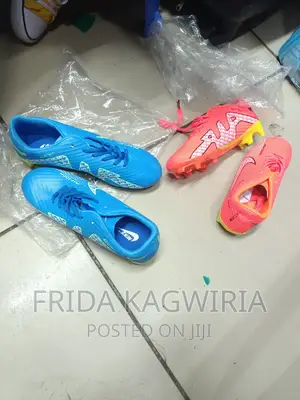 Soccer Boots Size 34 to 44