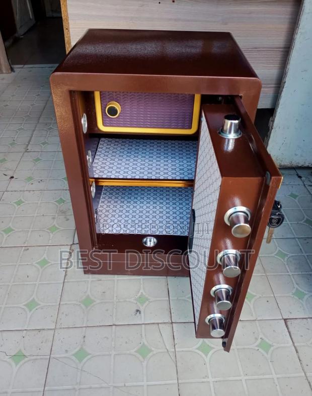 Safe Box Safe Box - main view