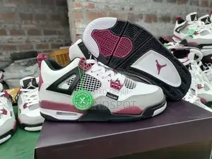Jordan 4 (J4)