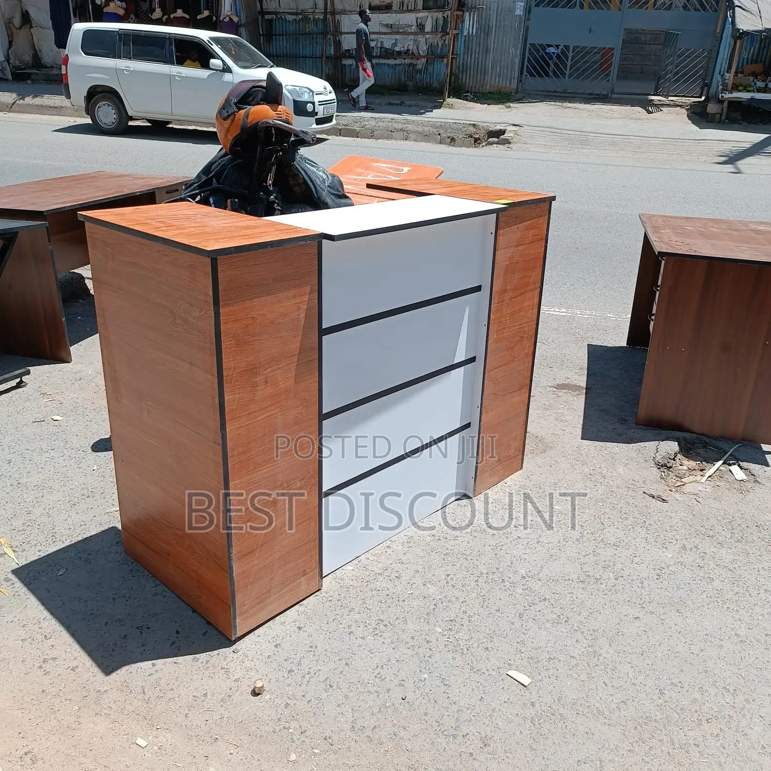 Receptionist Desk Receptionist Desk