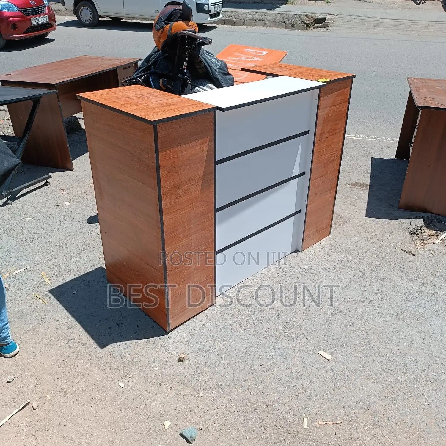 Receptionist Desk Receptionist Desk