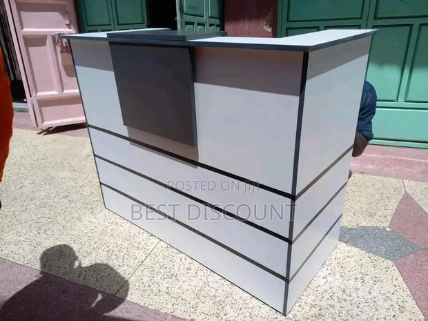 Receptionist Desk Receptionist Desk - main view