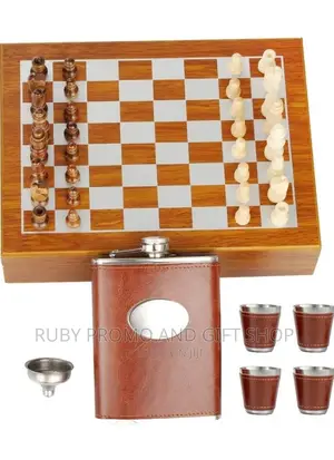 Brown Chess Flask Gift Set
