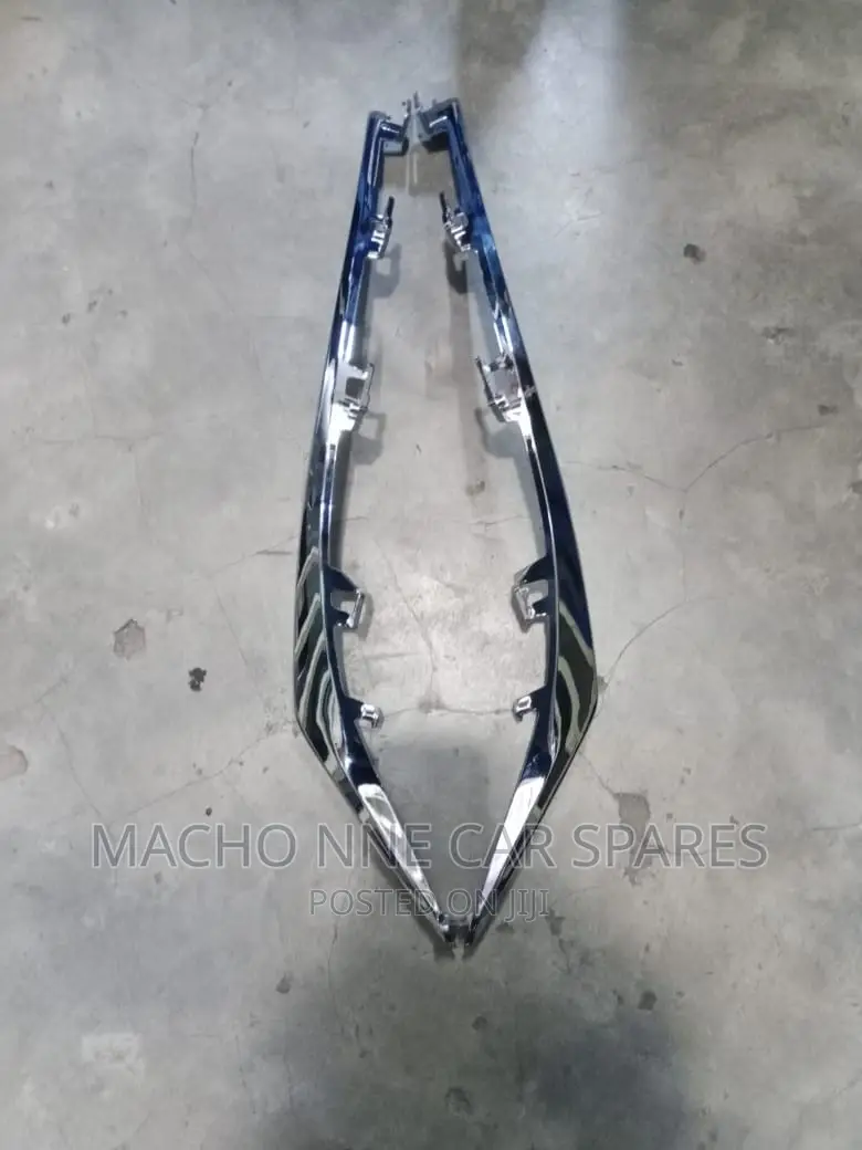 Mazda Axela 2016 Grill Moulding (Chrome)