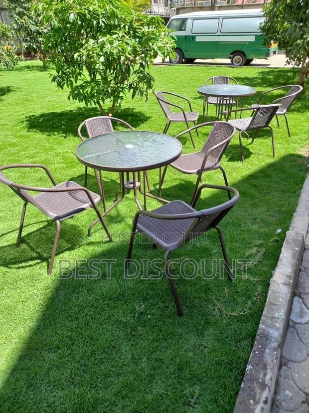 Dining Tables - main view