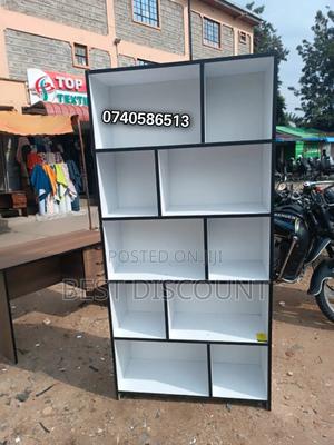 Bookshelves - thumbnail 2