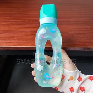 *Feeding Bottle (TRITAN), Curved Shape, Anti Colic Shape - main view