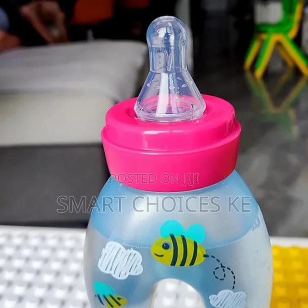 *Feeding Bottle (TRITAN), Curved Shape, Anti Colic Shape - thumbnail 3