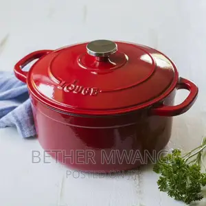 5.2 LTRS Lodge Enamelled Cast Iron Dutch Oven in Kenya