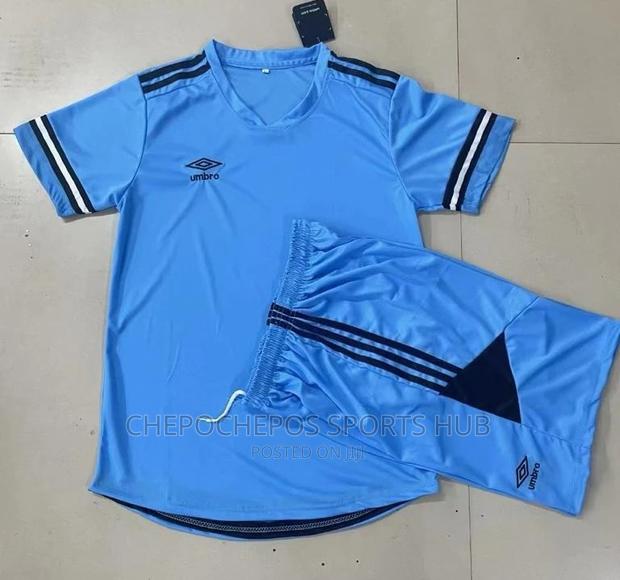 Blue Classic Umbro Football Jerseys - thumbnail 3