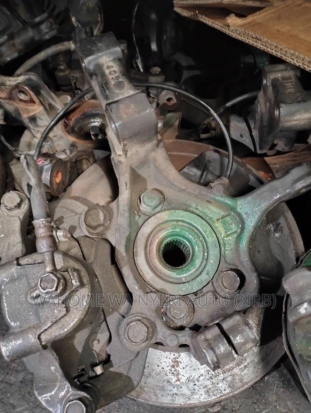 Complete Hub's for Rav4, Harrier Probox, Daihatsu Mira Etc
