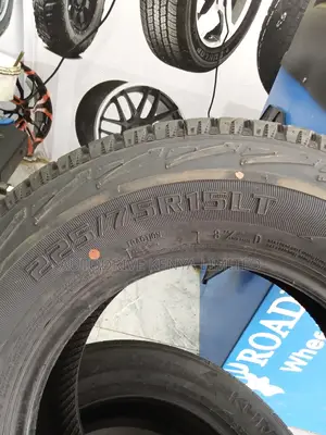 225/75r15 Sportrak All-Terrain Tire