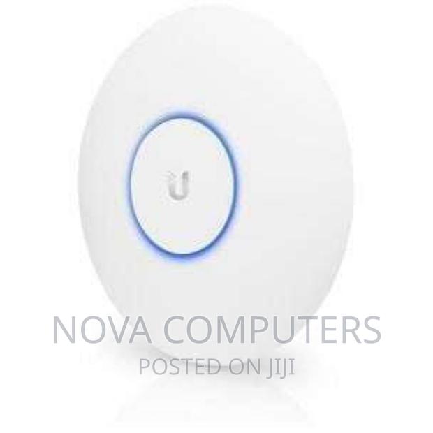 UAP-AC-LR Ubiquiti Unifi 802.11ac Long Range Indoor AP - main view