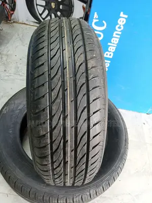 185/65r15 Royal Black Tyre