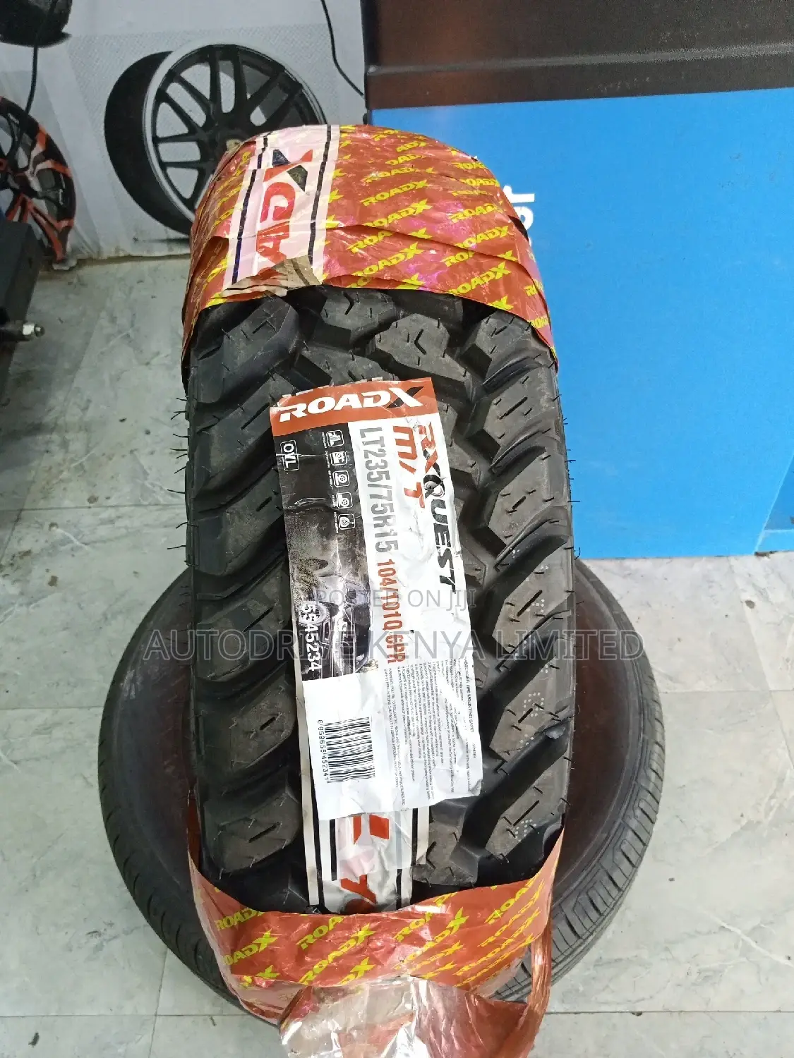 235/75r15 Roadx M/T