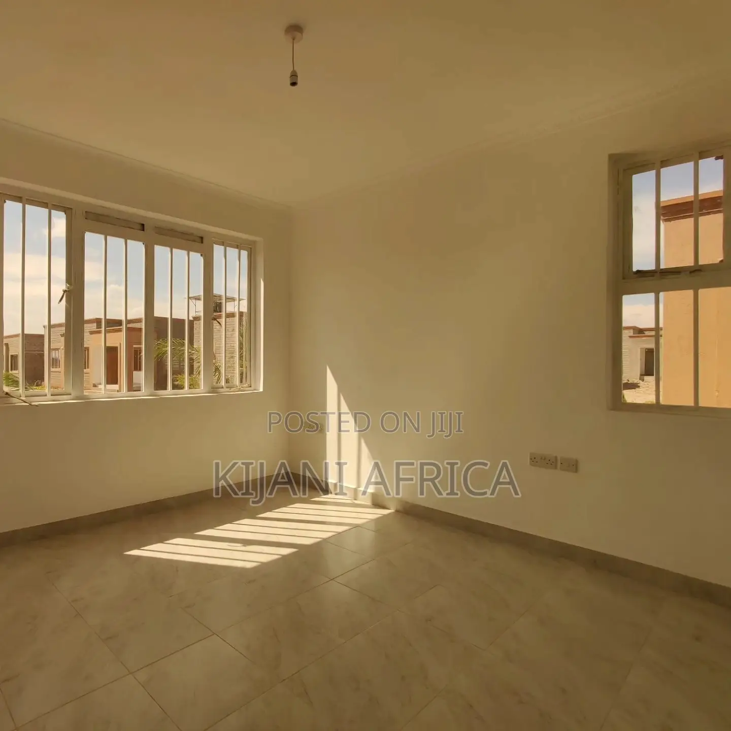 3bdrm Bungalow in Joska for sale