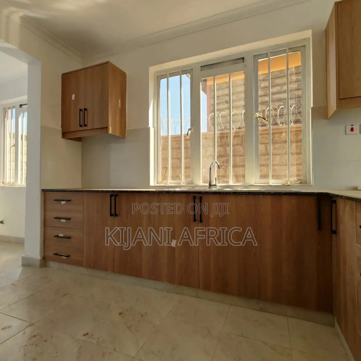 3bdrm Bungalow in Joska for sale