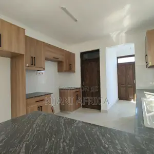 3bdrm Bungalow in Joska for sale