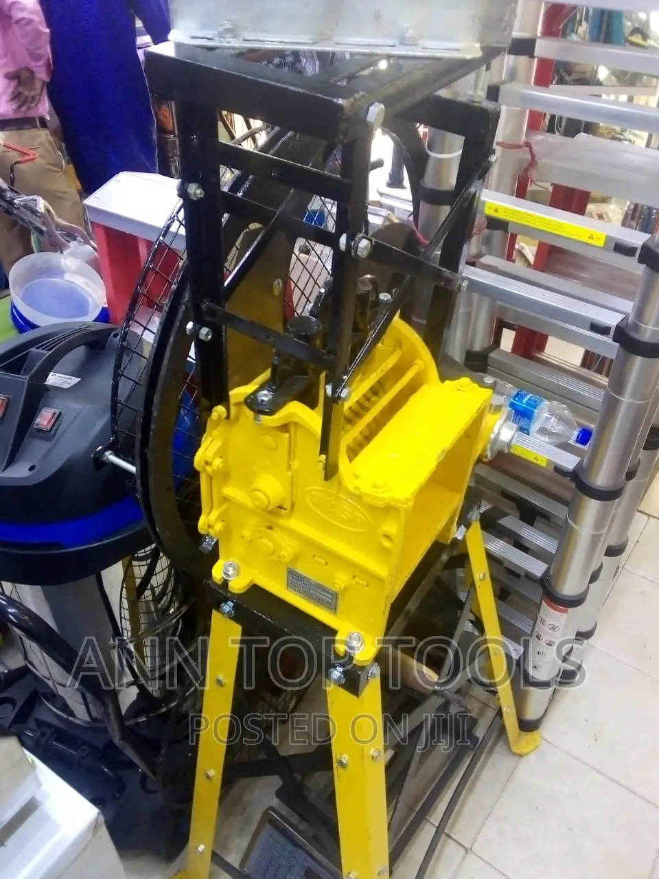 Wasp 3 Blade Complete Chaff Cutter With Motor