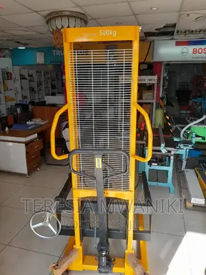 Hisaki Manual Stacker