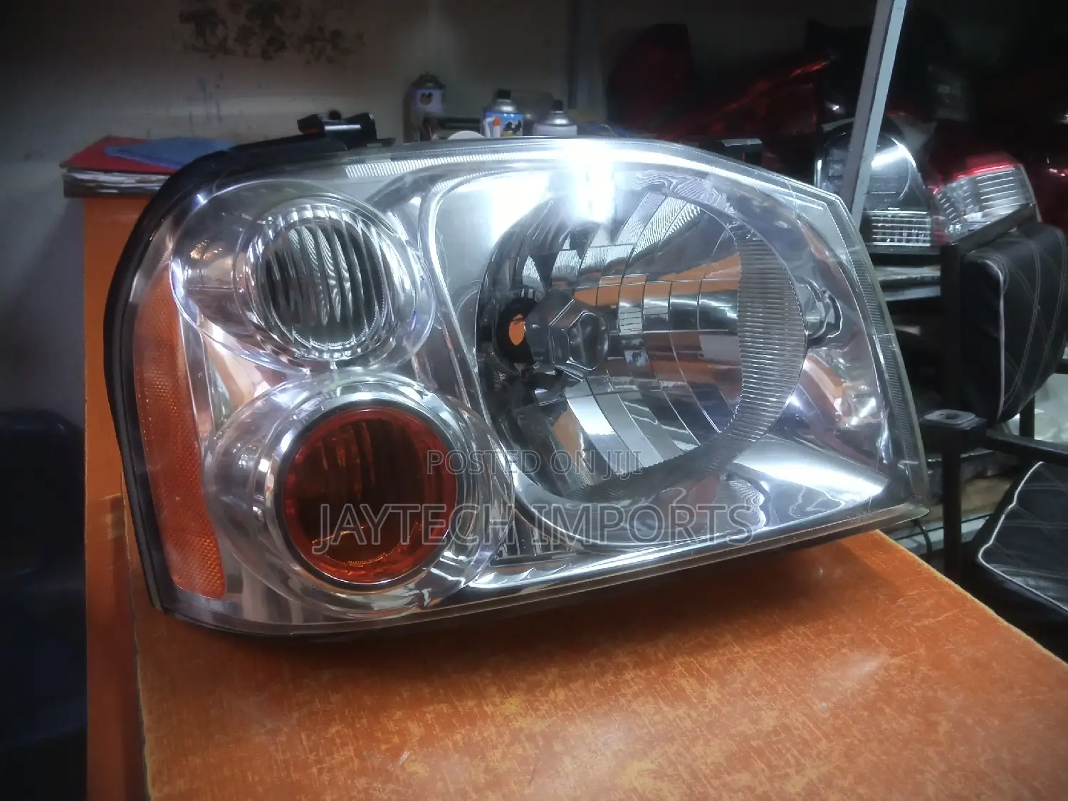 Nissanbody Headlights