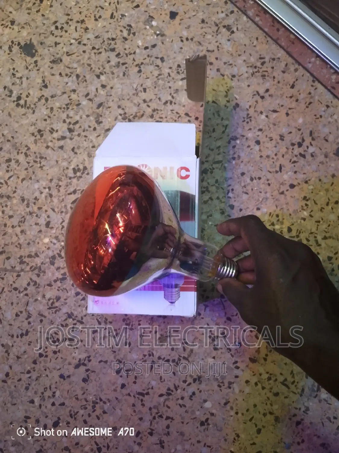 Heat Bulb/ Chicken Bulb