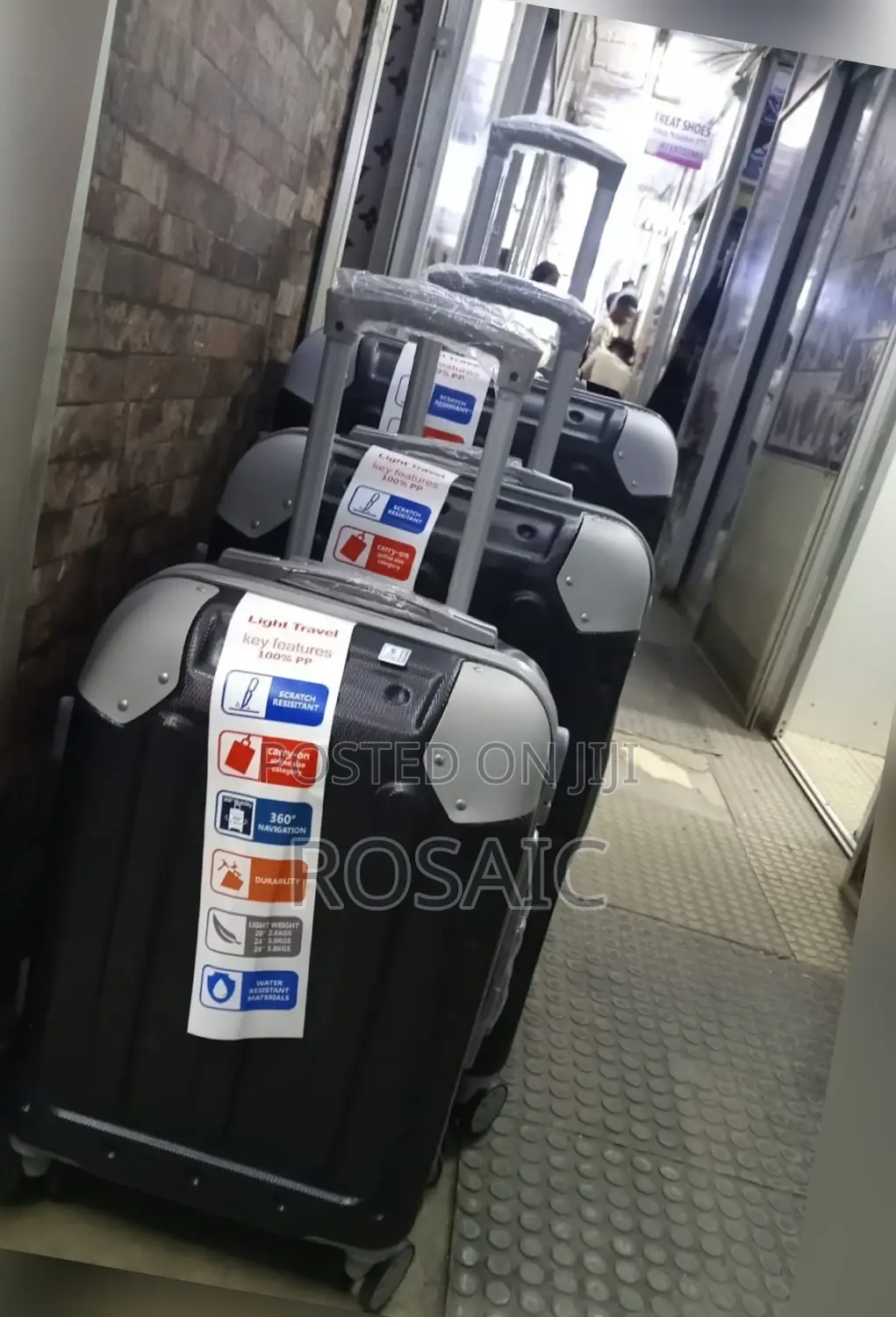 Suitcases, Suitcase!