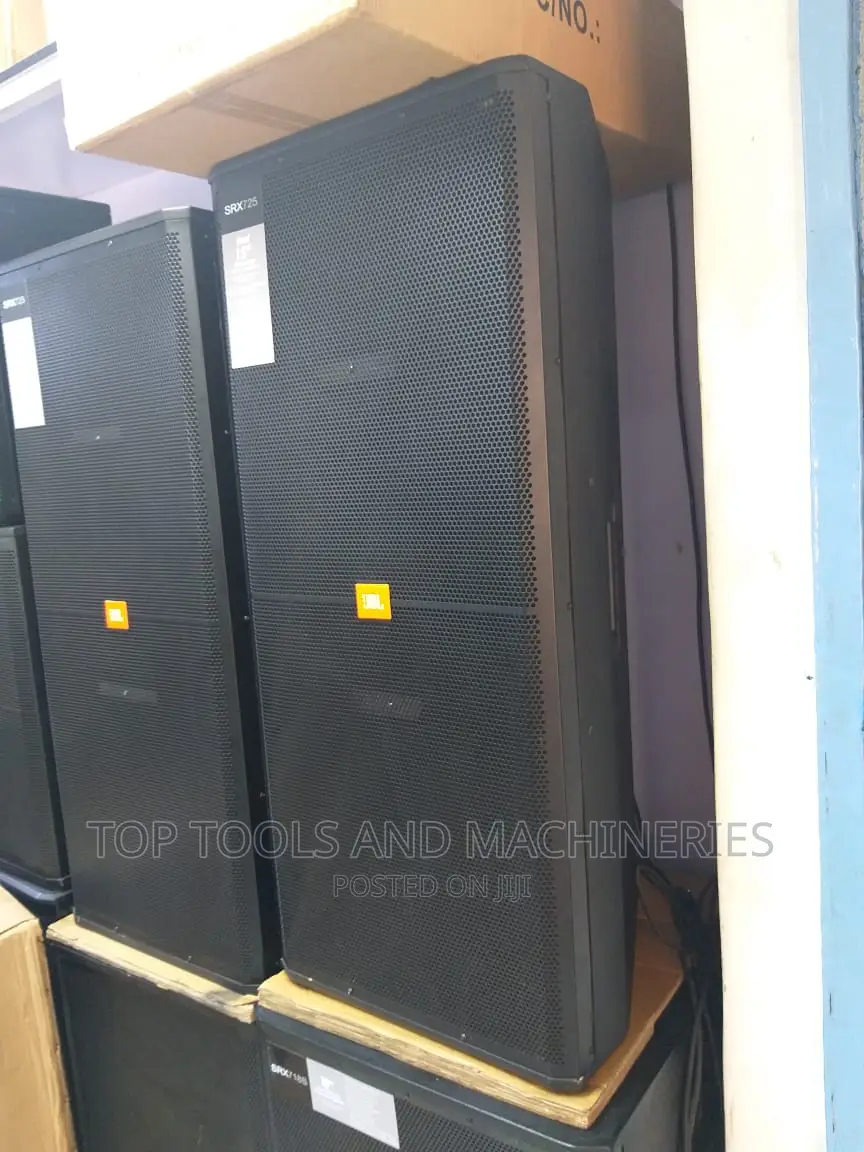 JBL SRX725 Dual 15" 4800W 2-Way Loudspeaker