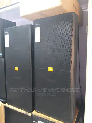 JBL SRX725 Dual 15" 4800W 2-Way Loudspeaker