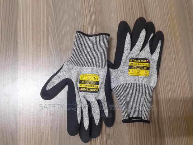 Get Cut Resistant Ultimate Plus Gloves Supreme - thumbnail 3
