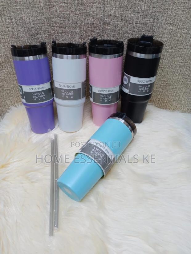 *890mls Vacuum Insulated Mug - thumbnail 2