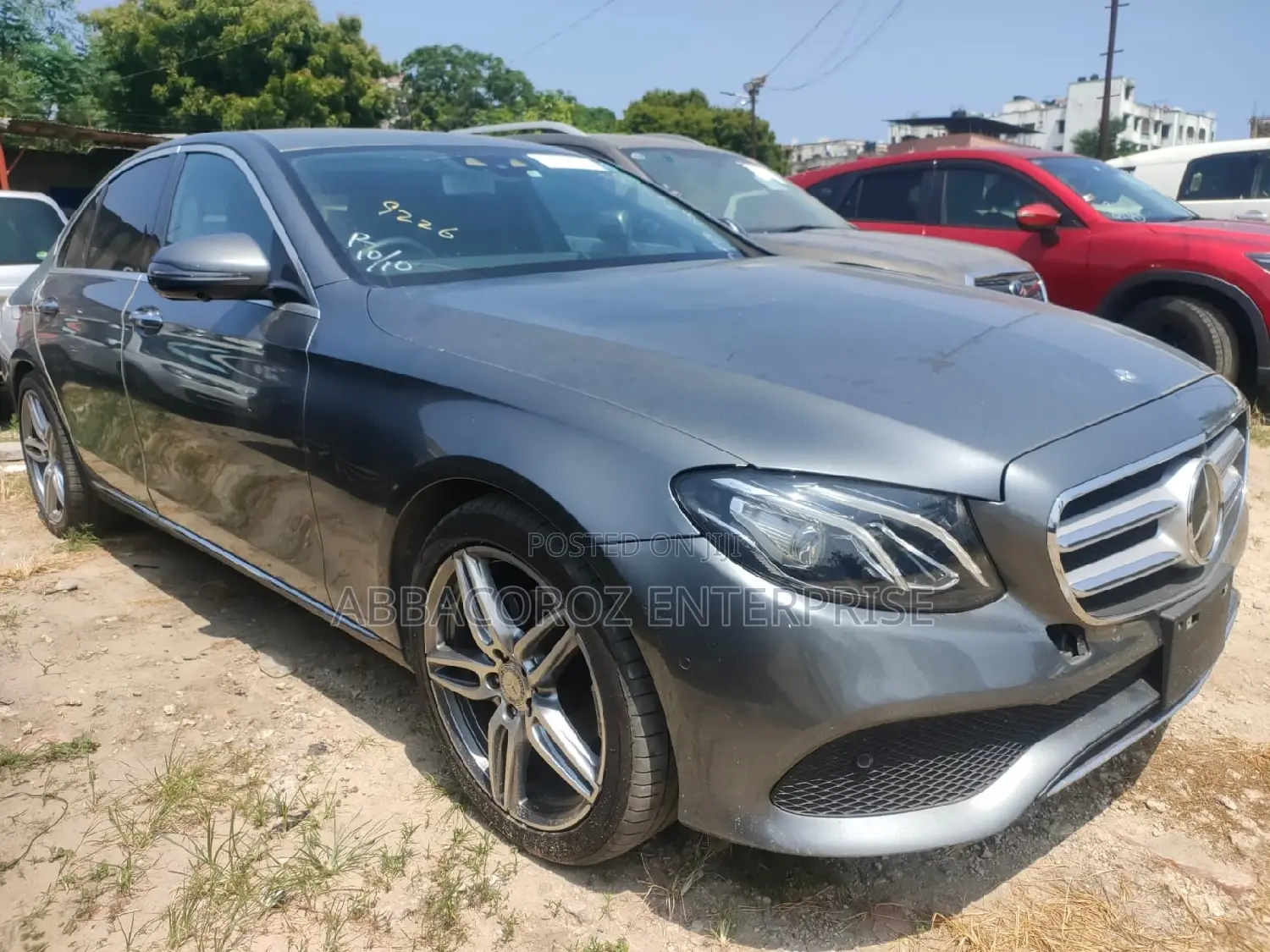Mercedes-Benz E200 2017 Silver