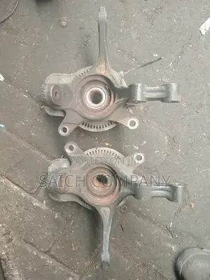 Suzuki Swift 2012 Front Wheel Hub