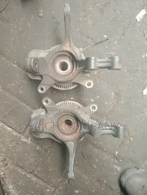 Suzuki Swift 2012 Front Wheel Hub