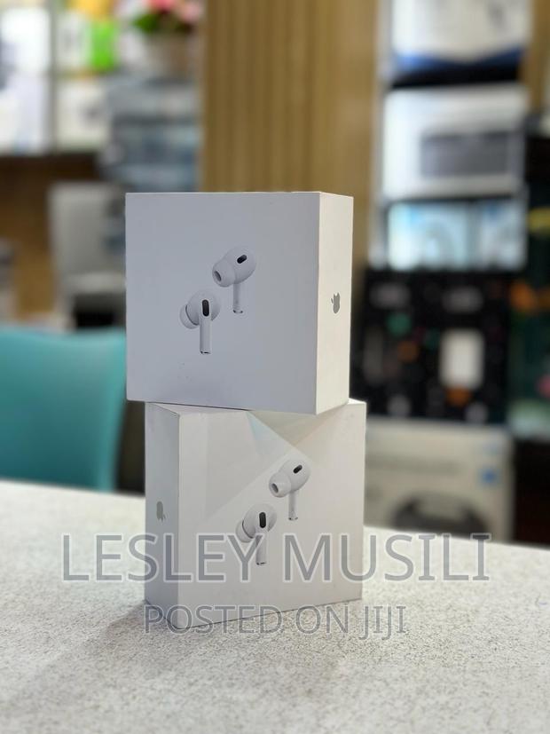 Apple Airpods Pro 2nd Generation White - main view