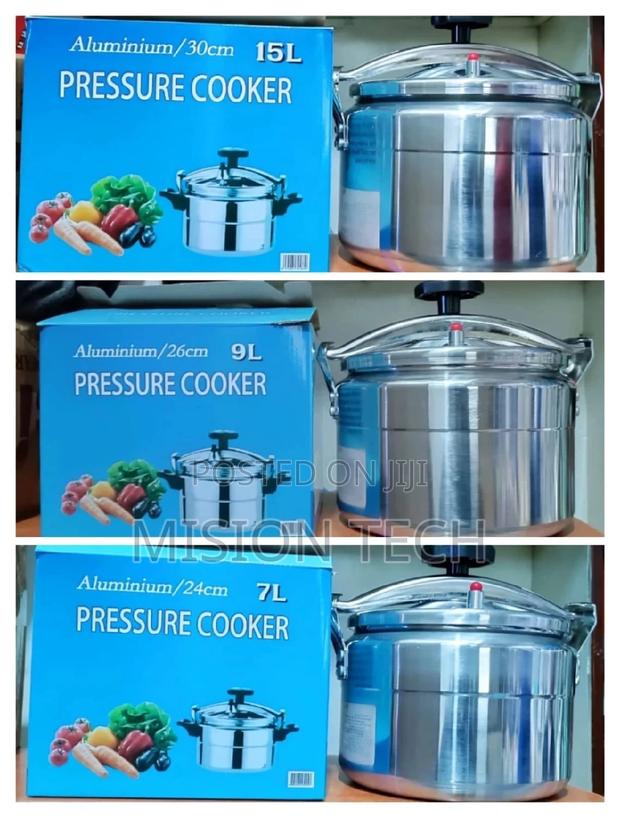 Non Expensive Pressure Cooker 5 Liters - main view