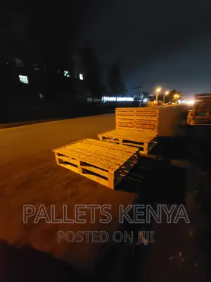 Pallet Bed- 5*6 Detachable and Blazed Pallet Bed. (DC02)