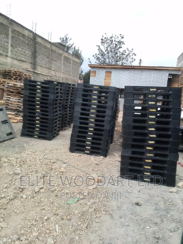 Plastic Logisall Pallets Plp002 - main view