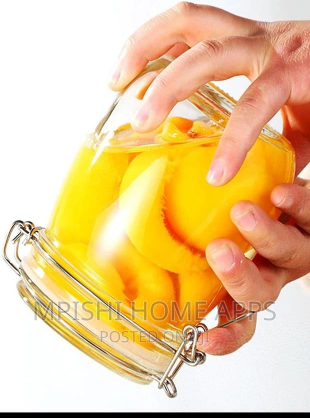 Airtight Storage Clip Jars - thumbnail 2